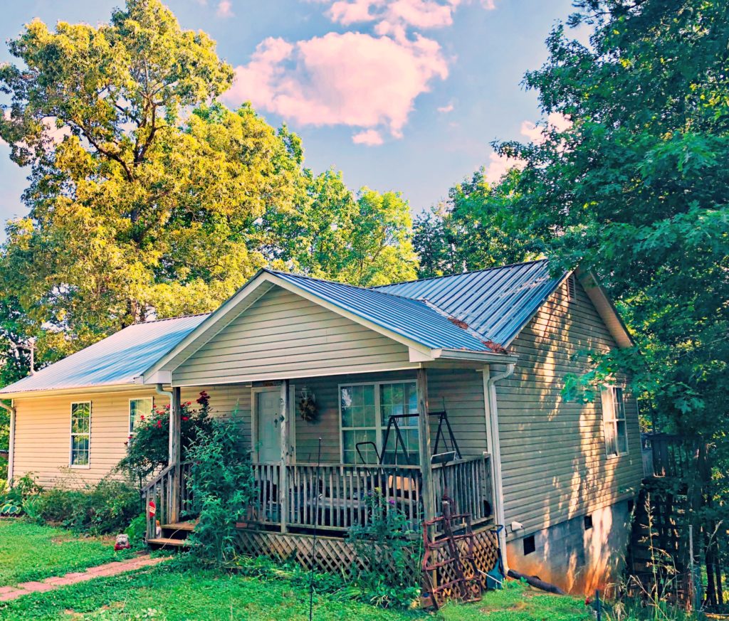 310 Georgia Terrace Alto front